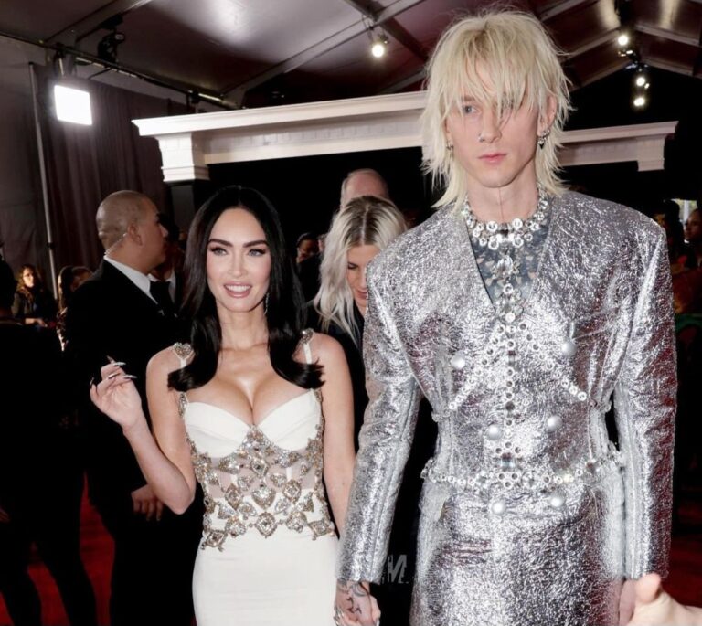 Megan Fox Buka-bukaan Soal Keguguran Anak dari Machine Gun Kelly